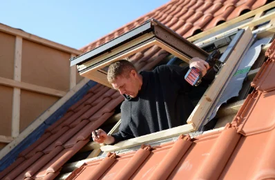 Pose de fenêtres de toit Velux à Guerfand